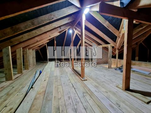 будинок за адресою Центральна вул.