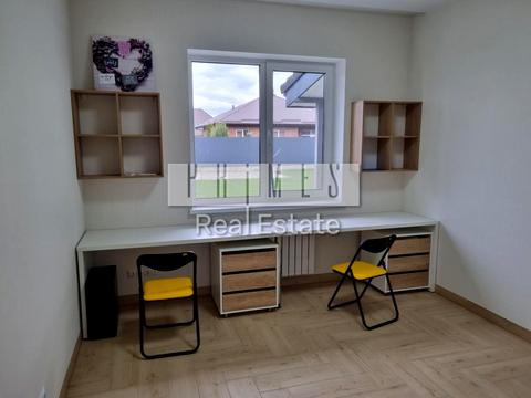 будинок за адресою Центральна вул.