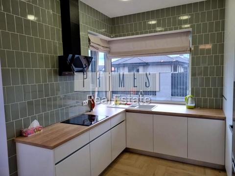 будинок за адресою Центральна вул.