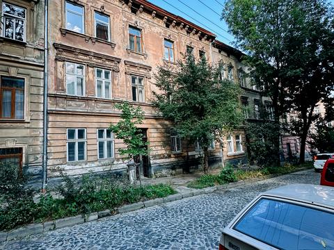 квартира по адресу Коцюбинского ул., 18