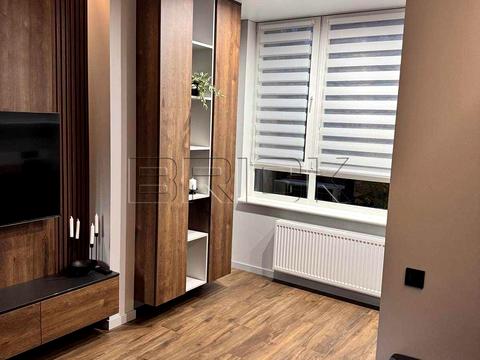 квартира за адресою Тадея Рильського бульв., 4