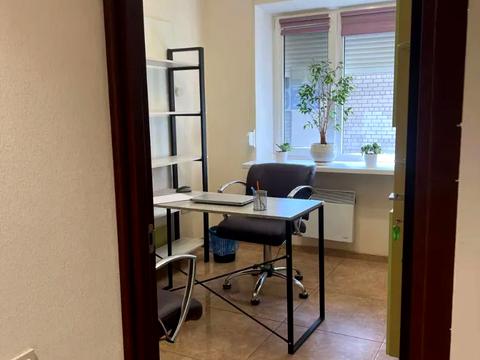 коммерческая по адресу Воскресенская ул. (Ленина), 4