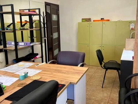 коммерческая по адресу Воскресенская ул. (Ленина), 4