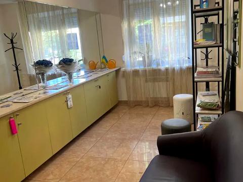 коммерческая по адресу Воскресенская ул. (Ленина), 4