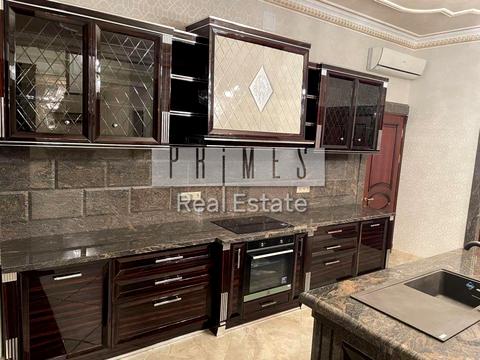 будинок за адресою Валова вул.