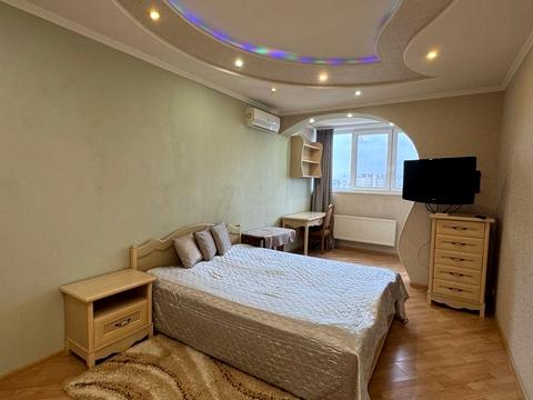 квартира по адресу Олега Мудрака ул. (Генерала Наумова), 66