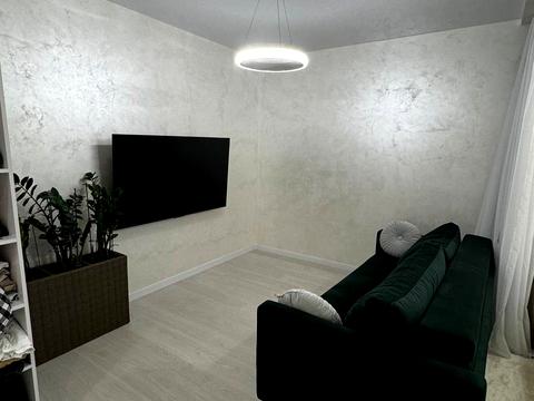 квартира за адресою Князя Ярослава Мудрого вул. (Ленінградська), 8