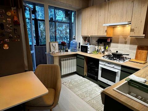 квартира за адресою Князя Ярослава Мудрого вул. (Ленінградська), 8