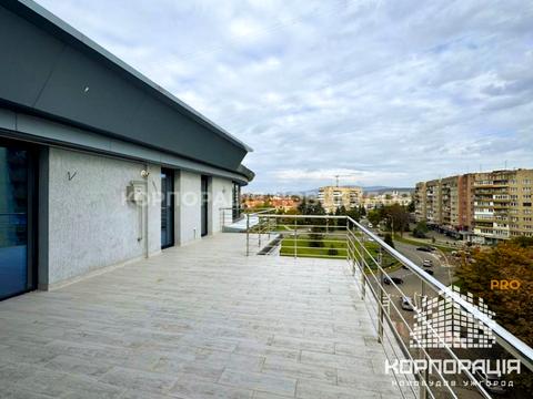 коммерческая по адресу Площа Богдана Хмельницького, 2Б