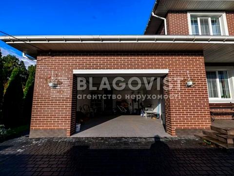 будинок за адресою Молодіжна вул.