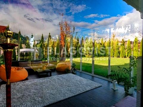 будинок за адресою Молодіжна вул.