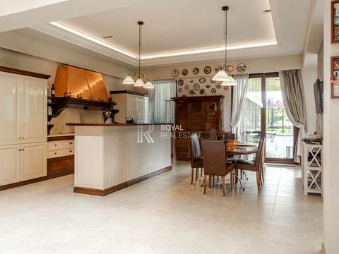 будинок за адресою Польова вул., 2