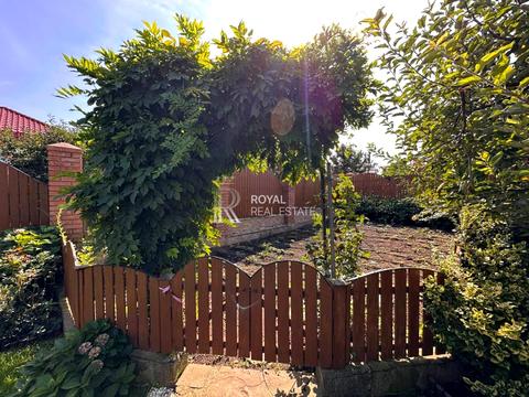 дом по адресу айвазовського, 33Б