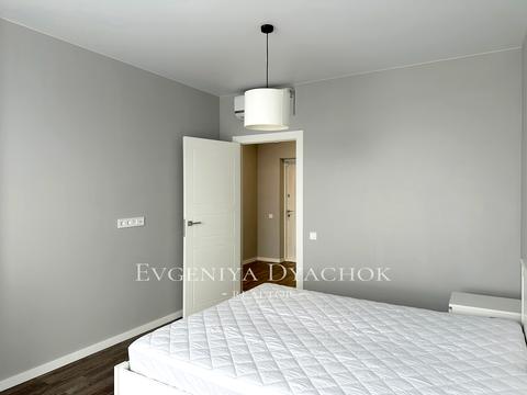 квартира за адресою Ревуцького вул., 40-В