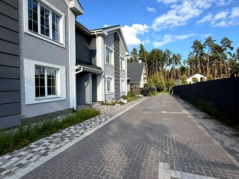 дом по адресу Революція