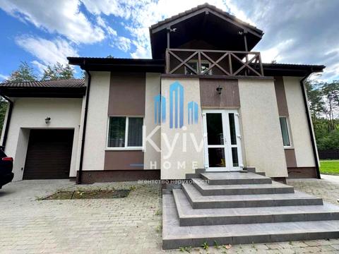 будинок за адресою Лісова