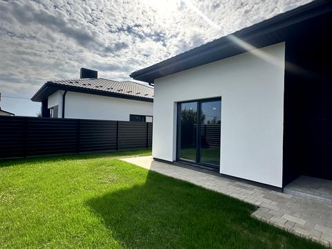 будинок за адресою Спортивна вул.