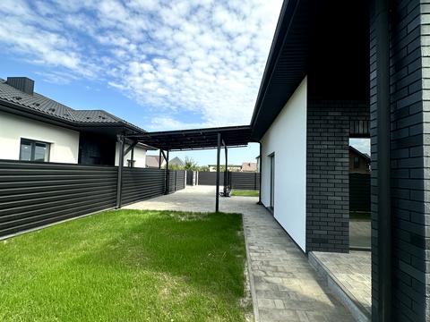 будинок за адресою Спортивна вул.