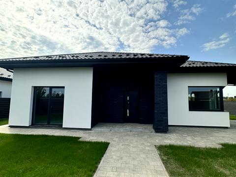 будинок за адресою Спортивна вул.