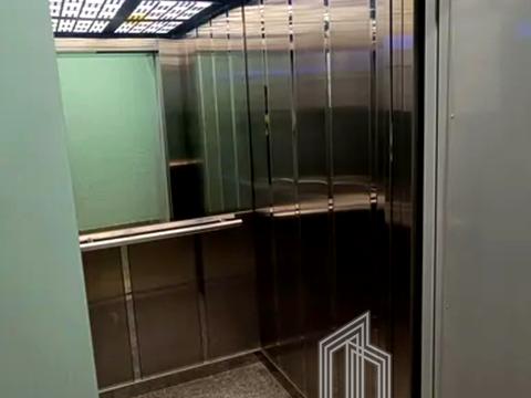 квартира по адресу Ревуцкого ул., 40-Г