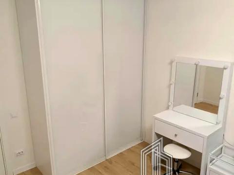 квартира по адресу Ревуцкого ул., 40-Г