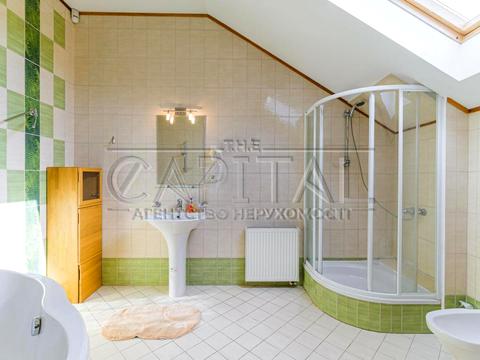 будинок за адресою Павла Загребельного вул. (Миколи Раєвського), 1