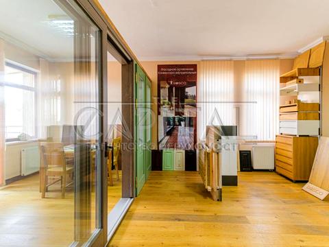 будинок за адресою Павла Загребельного вул. (Миколи Раєвського), 1