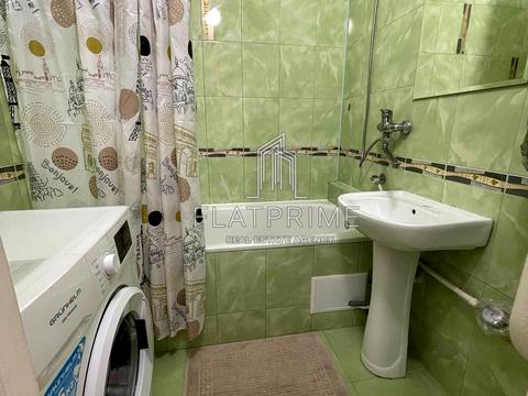 квартира за адресою Анни Ахматової вул., 41