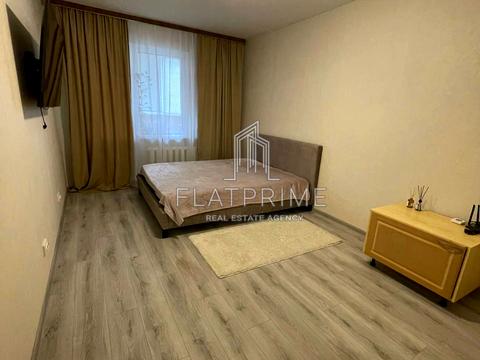 квартира за адресою Анни Ахматової вул., 41