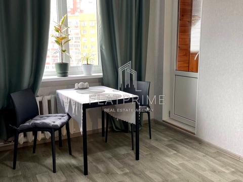 квартира за адресою Анни Ахматової вул., 41