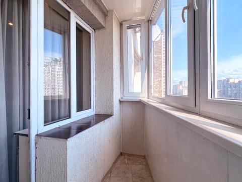 квартира по адресу Голосеевский просп. (40-летия Октября), 68