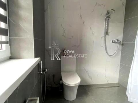 будинок за адресою Софії Русової вул.