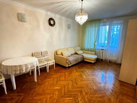 квартира за адресою Князя Ярослава Мудрого вул. (Ленінградська), 8