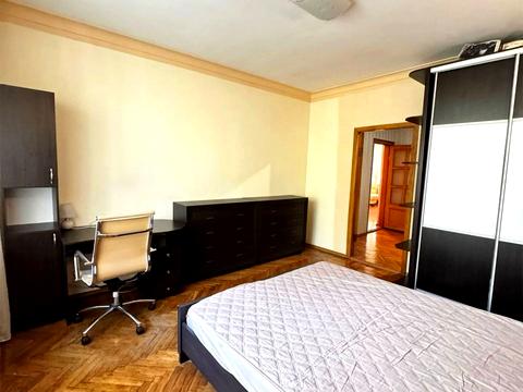 квартира за адресою Князя Ярослава Мудрого вул. (Ленінградська), 8