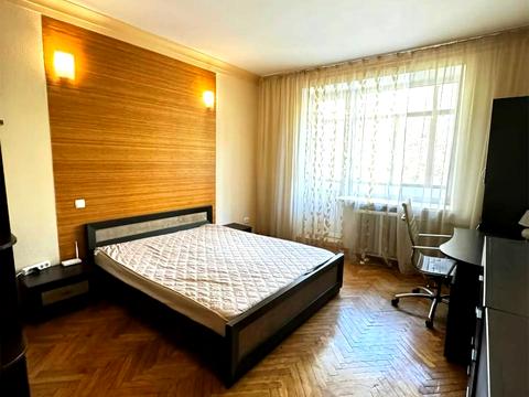 квартира за адресою Князя Ярослава Мудрого вул. (Ленінградська), 8