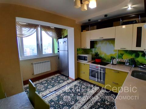 квартира за адресою Червоної Калини просп. (Володимира Маяковського), 28