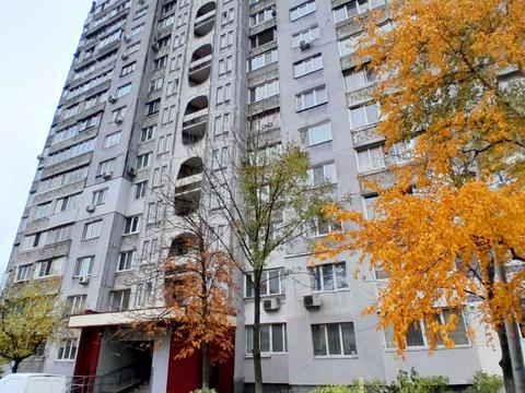 квартира за адресою Червоної Калини просп. (Володимира Маяковського), 28