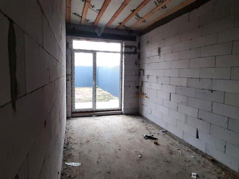 будинок за адресою Успішна, 23