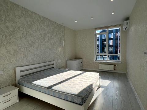 квартира за адресою Тадея Рильського бульв., 1