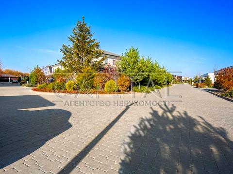 дом по адресу Шкільна