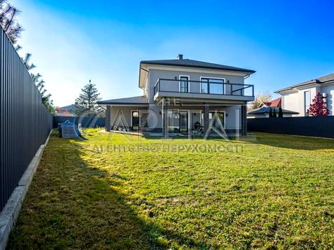 дом по адресу Шкільна