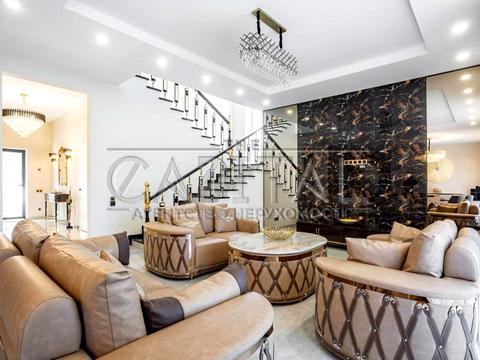 дом по адресу Шкільна