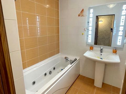 квартира по адресу Костанди ул., 199