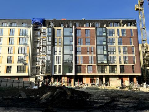 комерційна за адресою Козельницька вул., 4