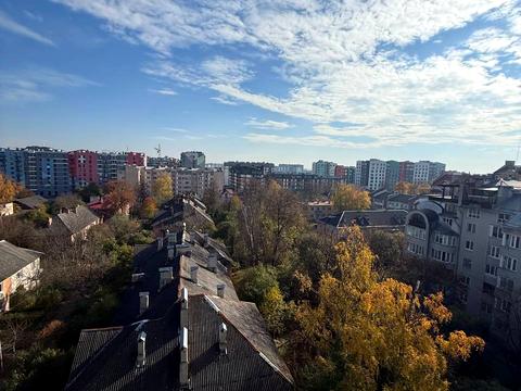 квартира за адресою Августина Волошина вул., 2-А