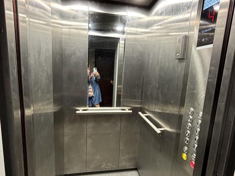 квартира за адресою Львівська вул., 12