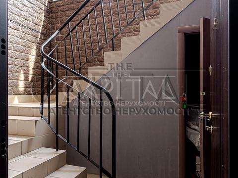 комерційна за адресою Володимира Івасюка просп. (Героїв Сталінграду), 8