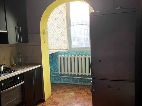 квартира по адресу Небесной Сотни просп. (Маршала Жукова), 10