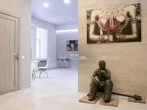 комерційна за адресою Тарасівська вул., 16