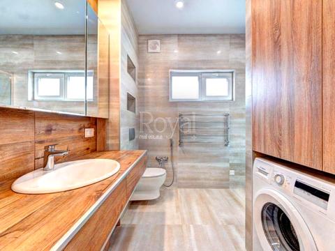 будинок за адресою Русанівські сади вул.